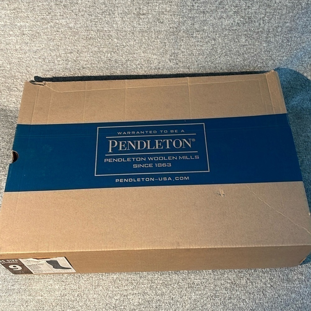 Pendleton Classic Rubber Boots Black NWT - Picture 8 of 12